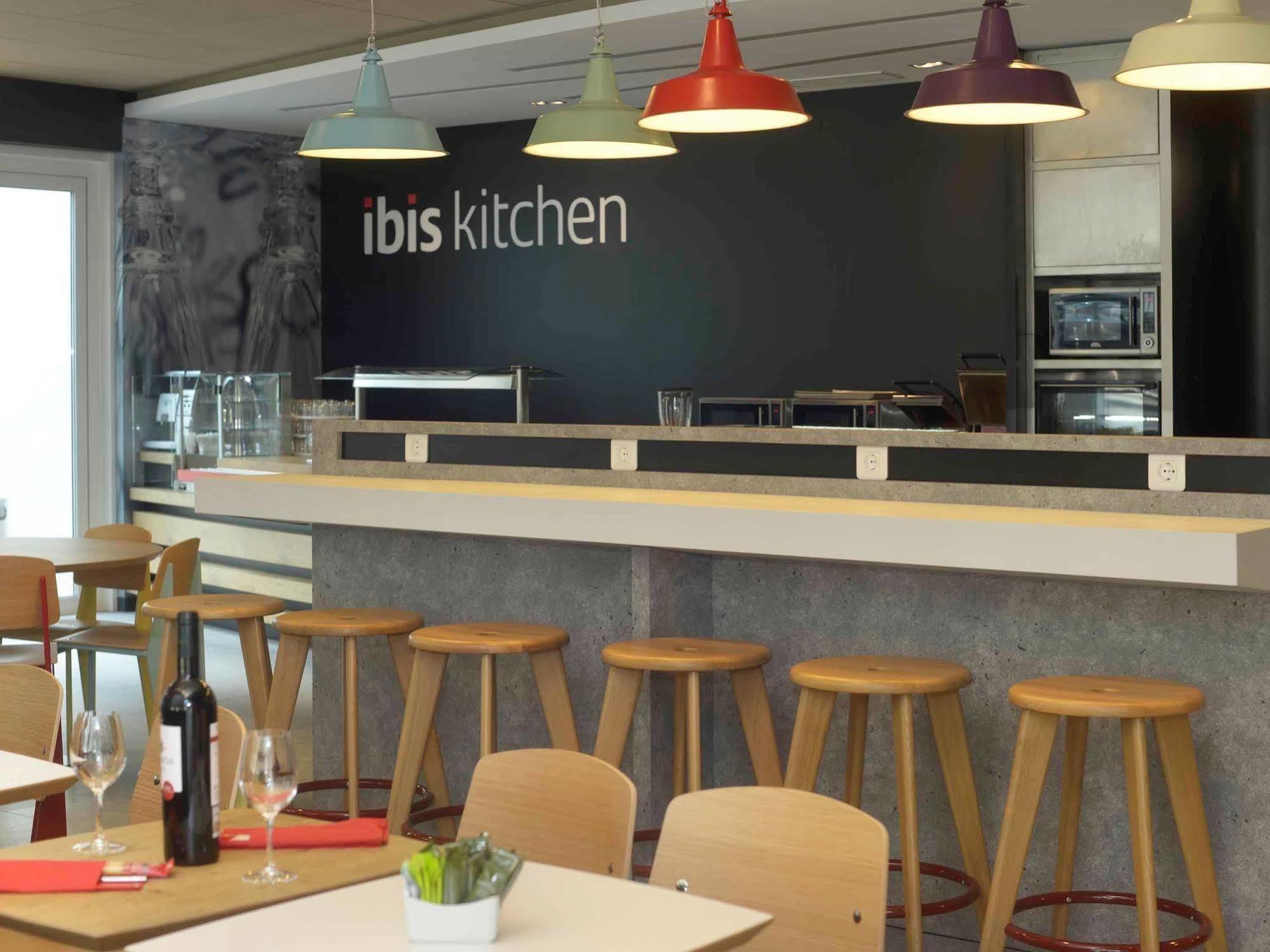 Hotel Ibis Lisboa Parque Das Nacoes Ngoại thất bức ảnh